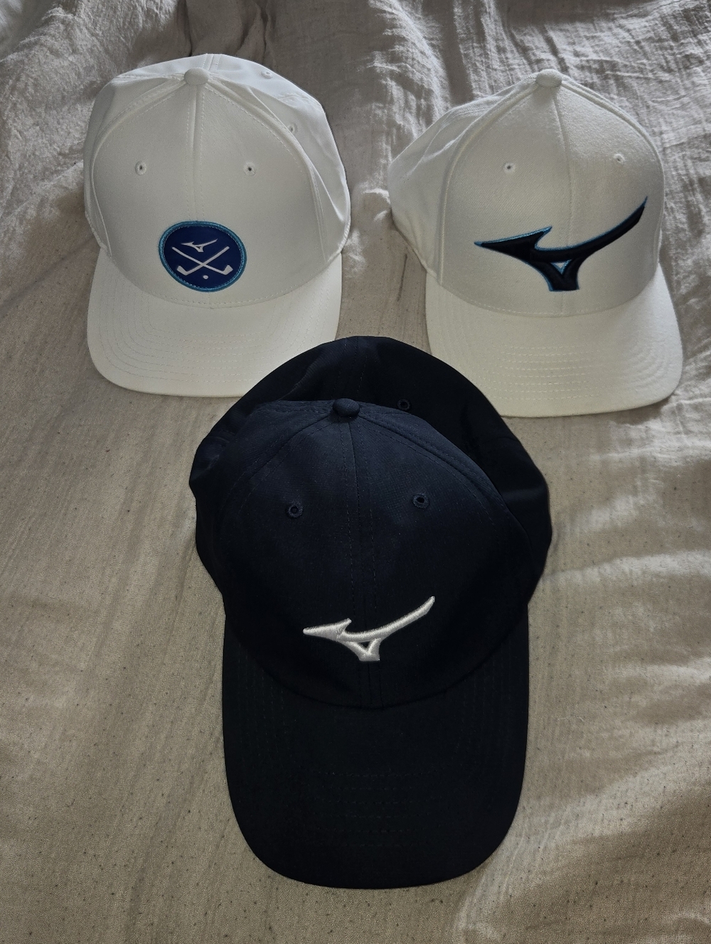 Mizuno White & Navy Performance Golf Caps - 3-Pack